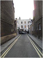 Freee London Events - Talk the walk - Kinnerton street.